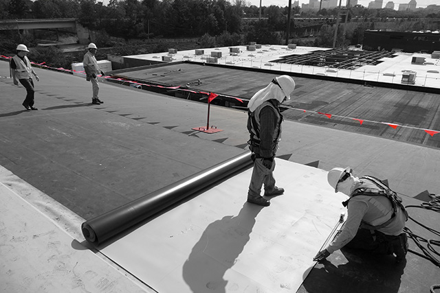commercial-roofing-building-type-offices-bw-02